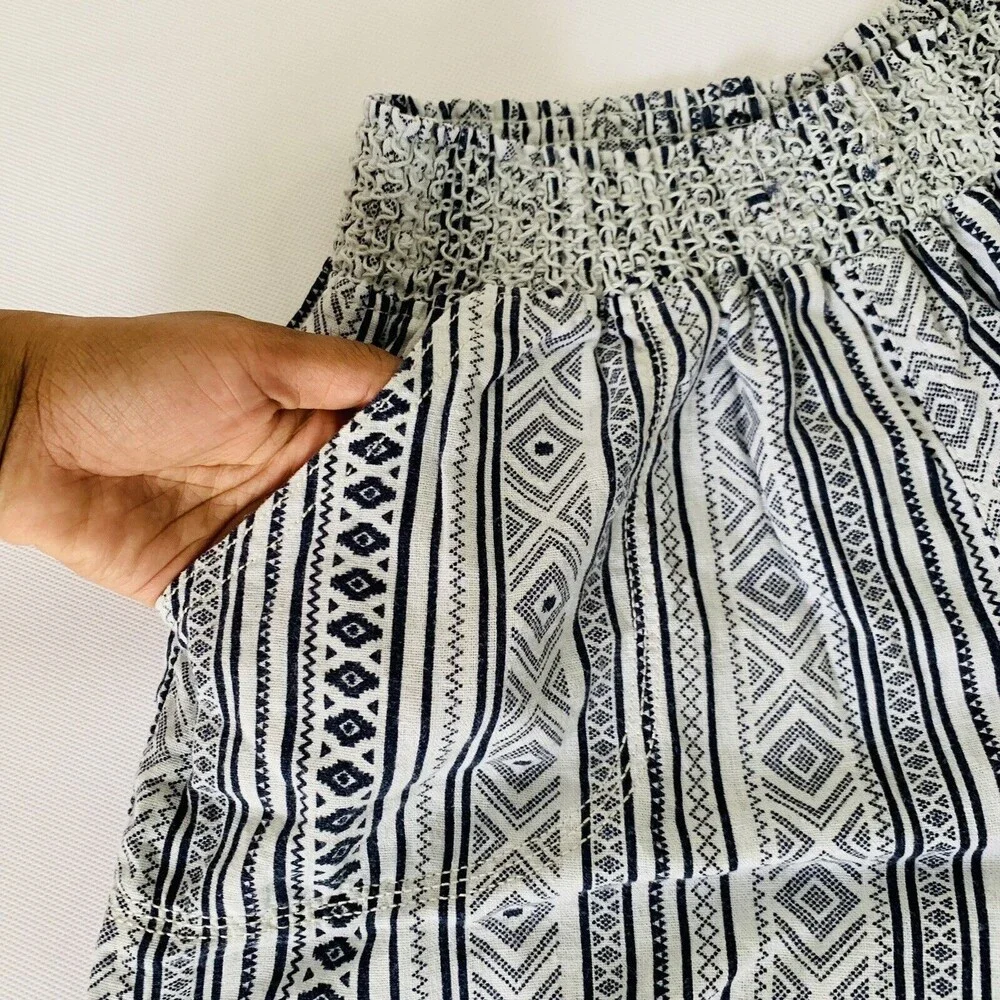 Sound Style Linen Shorts Women M Navy‎ Blue Stripe Southwestern Aztec Vacation - Picture 3 of 7